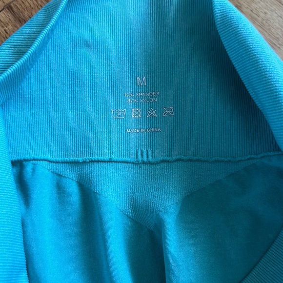 NVGTN - Mint Contour Seamless Leggings (M) - Picture 3 of 4